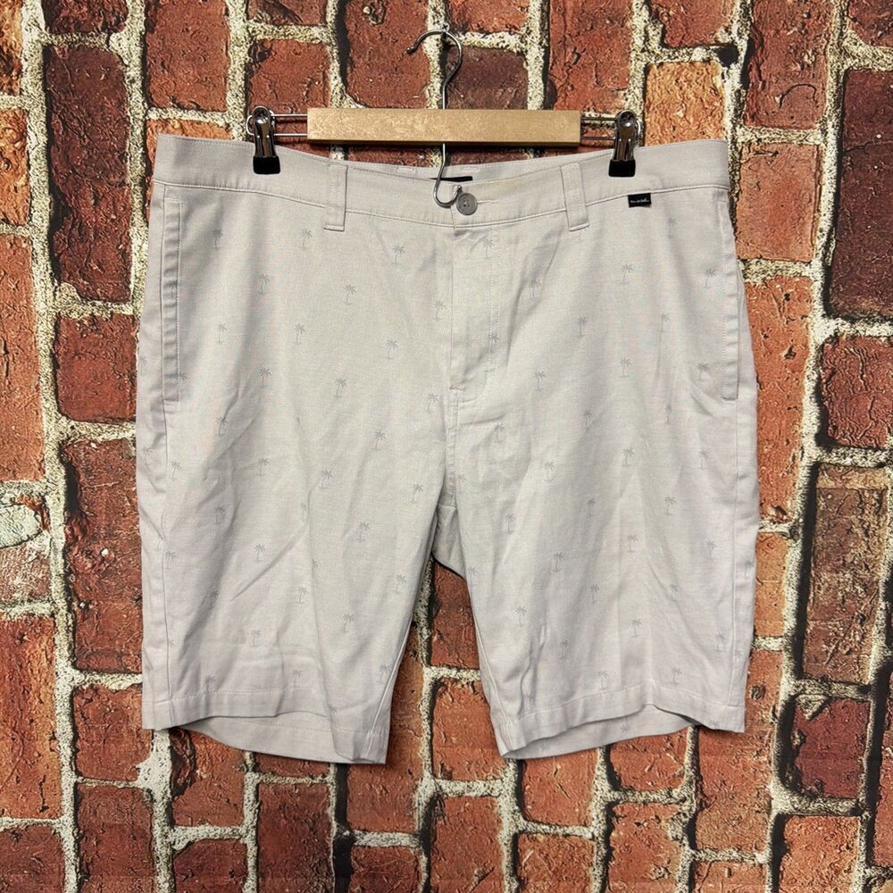 Travis Mathew Golf Shorts Mens Gray Palm Trees Party Casual 38